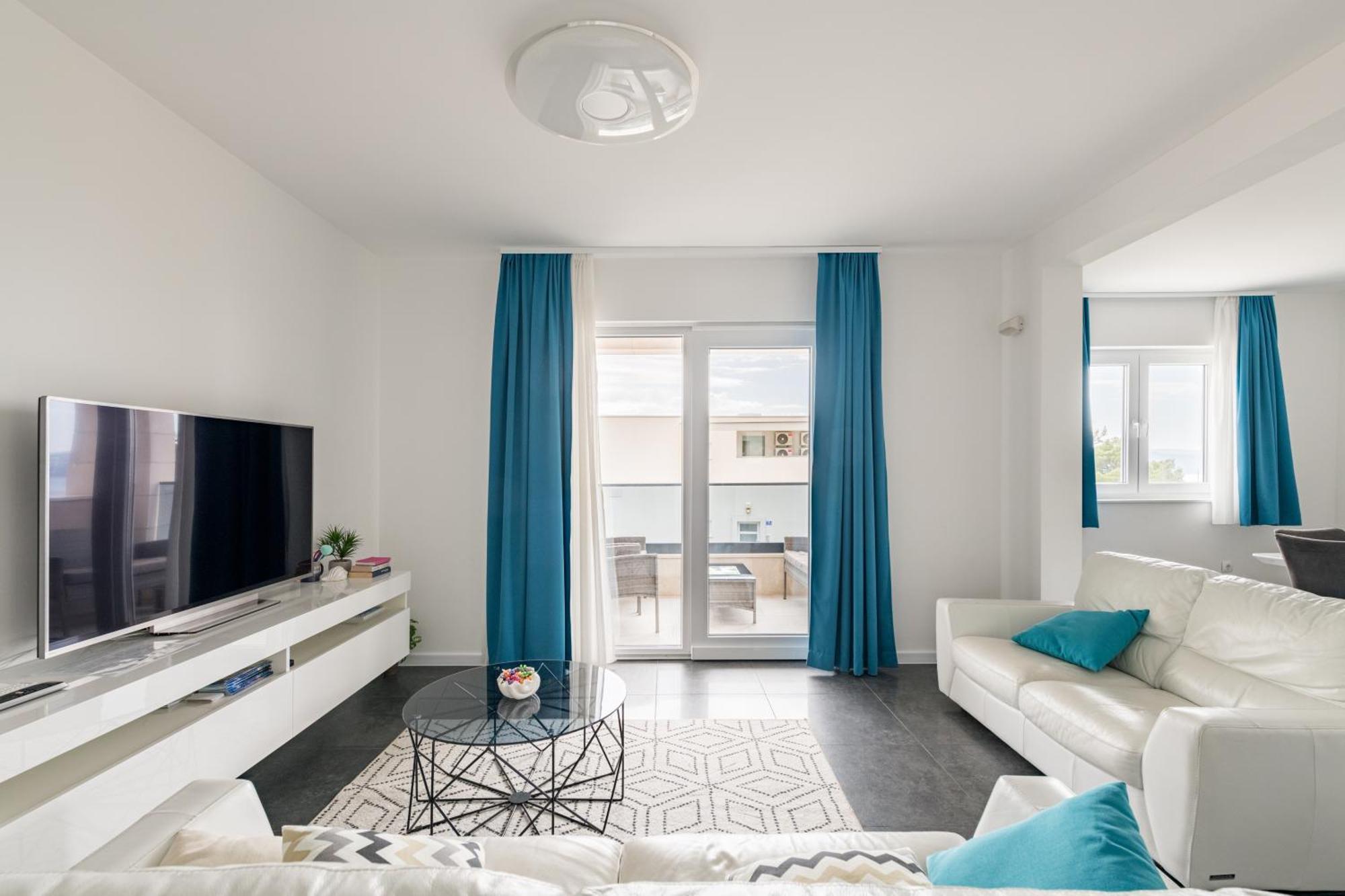 Vila Ferias In Makarska, With Private Pool