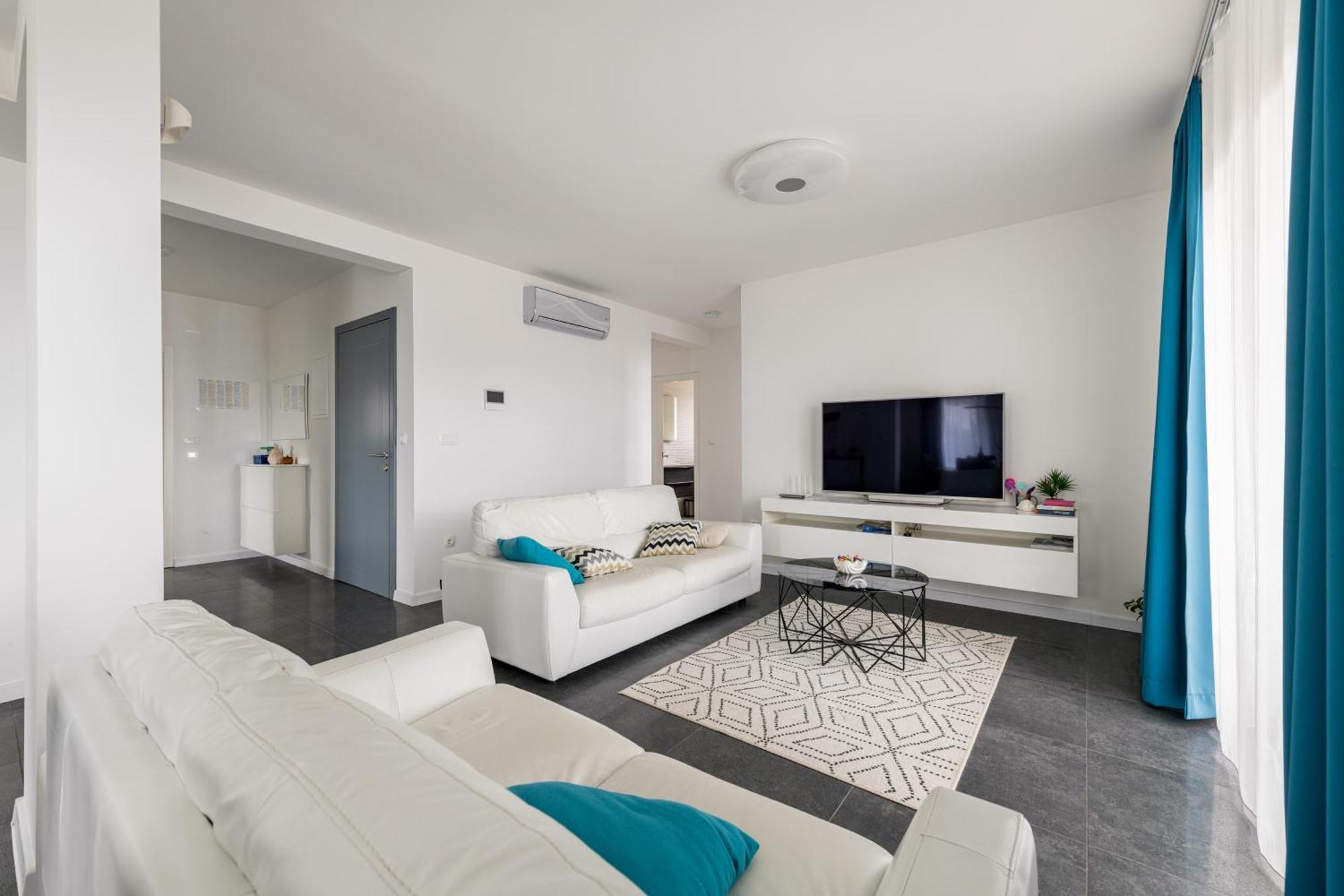 Ferias In Makarska, With Private Pool Vila *