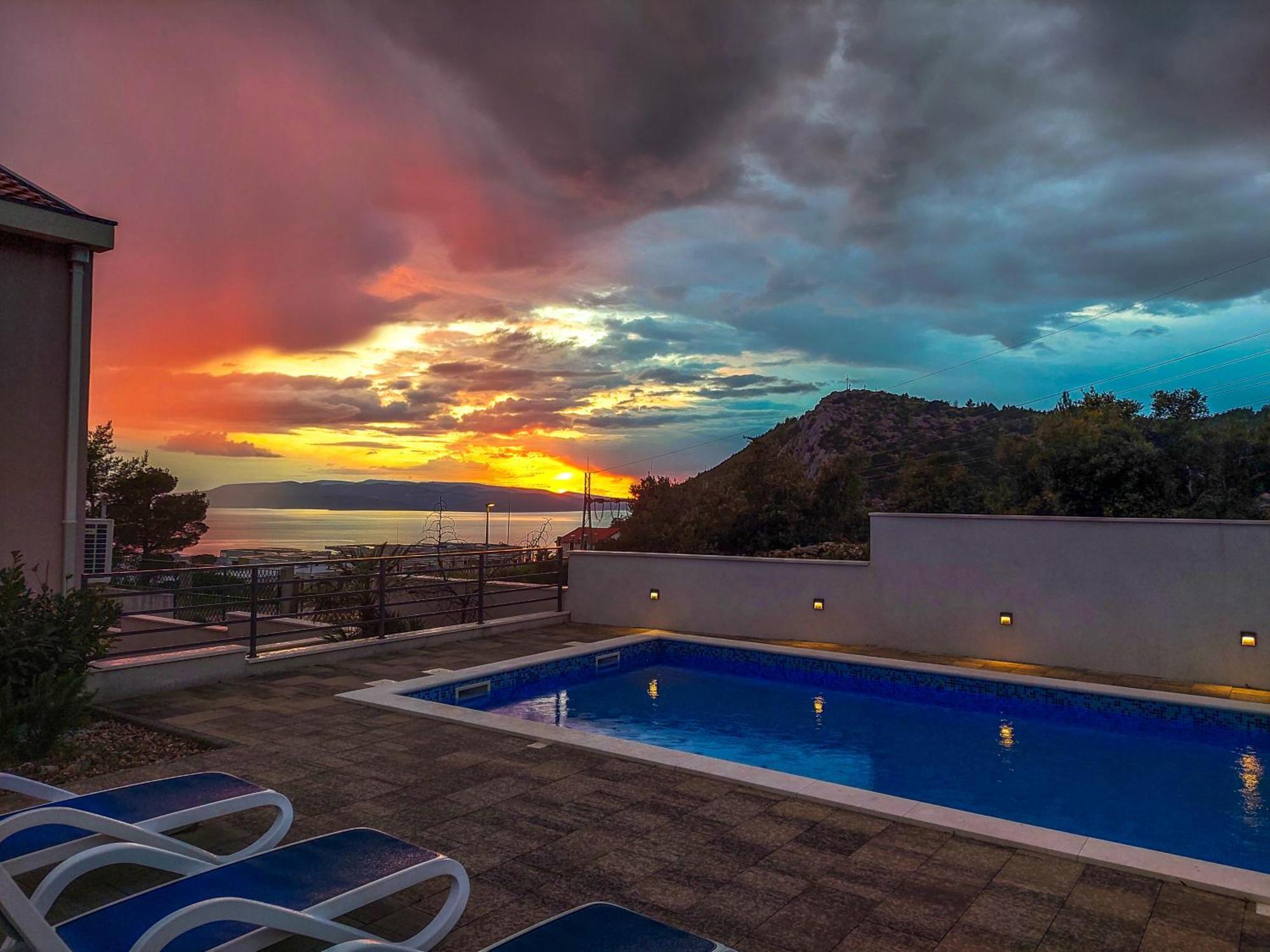 Vila Ferias In Makarska, With Private Pool